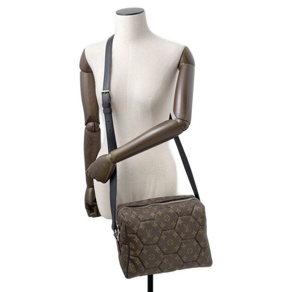 LOUIS VUITTON Exagon Neo Trocadero Monogram Macassar Canvas Noir/Brown M56718 - Picture 7 of 14